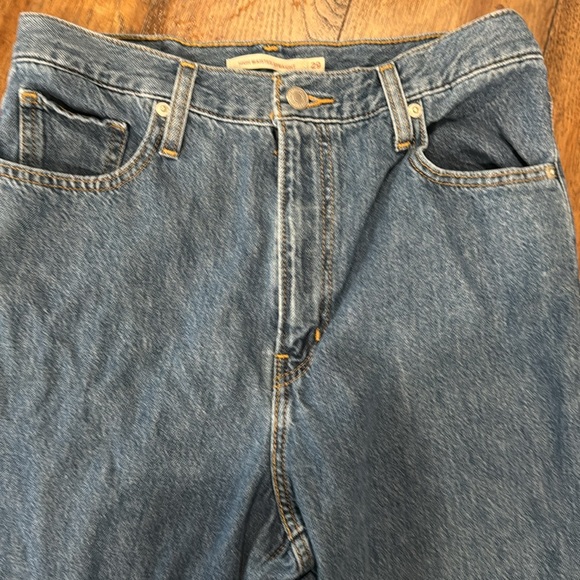 Levi Jeans - Picture 5 of 7